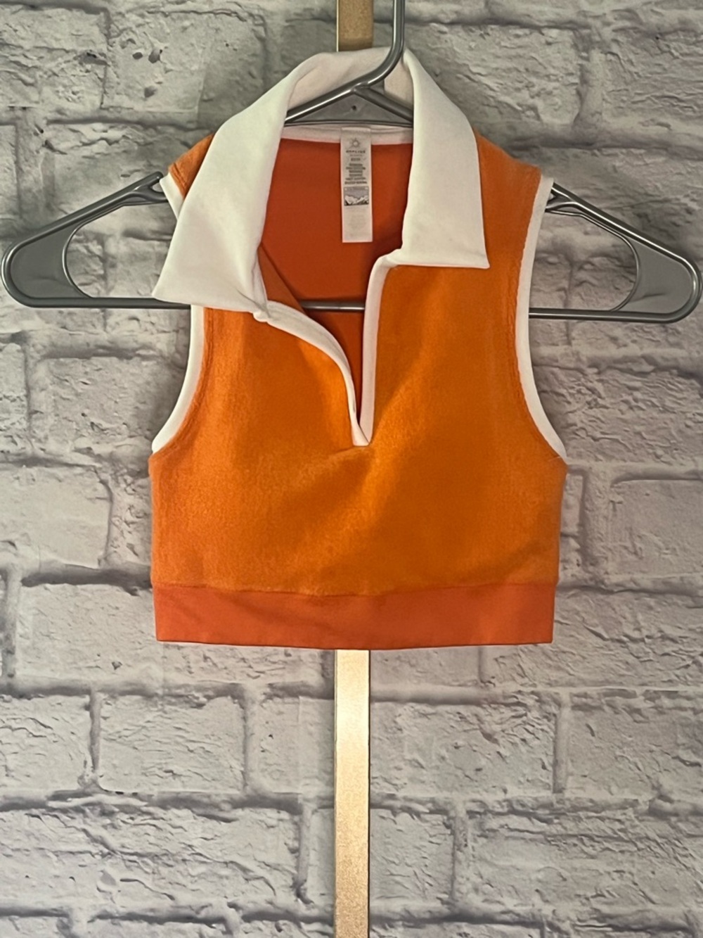 Offline by Aerie NWT XS hole in one terry polo sports bra with padding orange